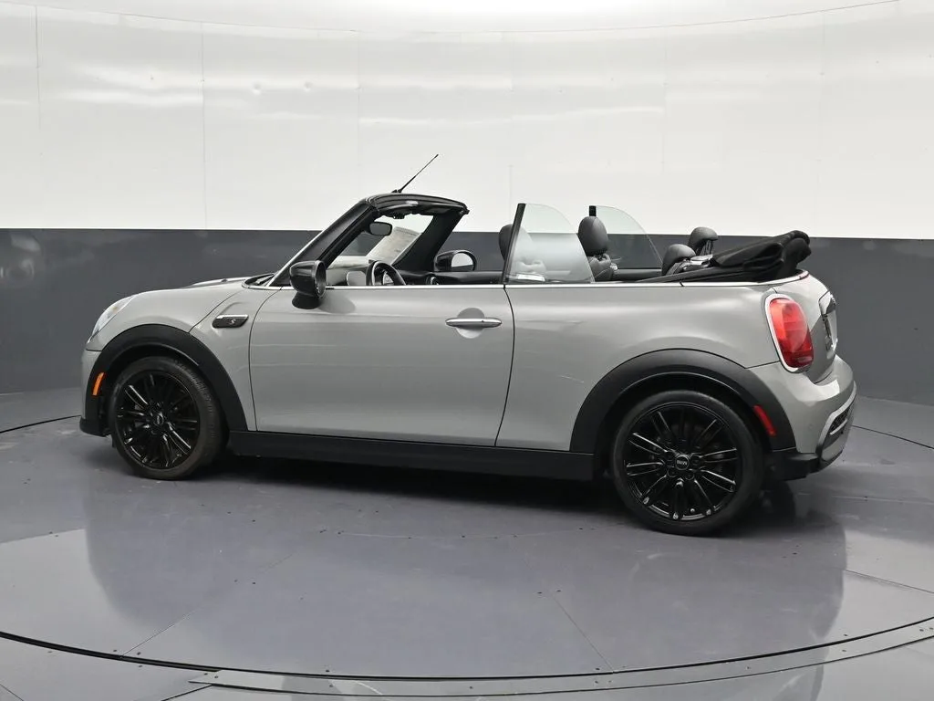 2023 MINI Cooper S Base photo 8