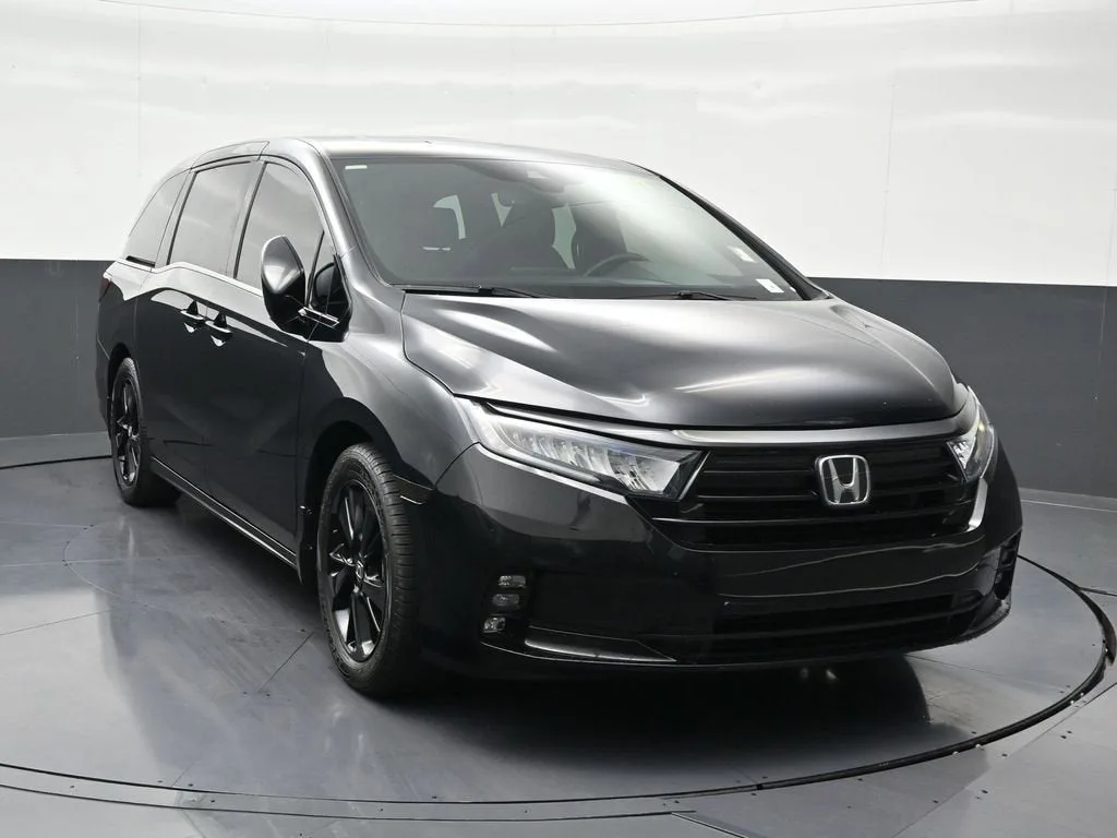 2024 Honda Odyssey Sport photo 7