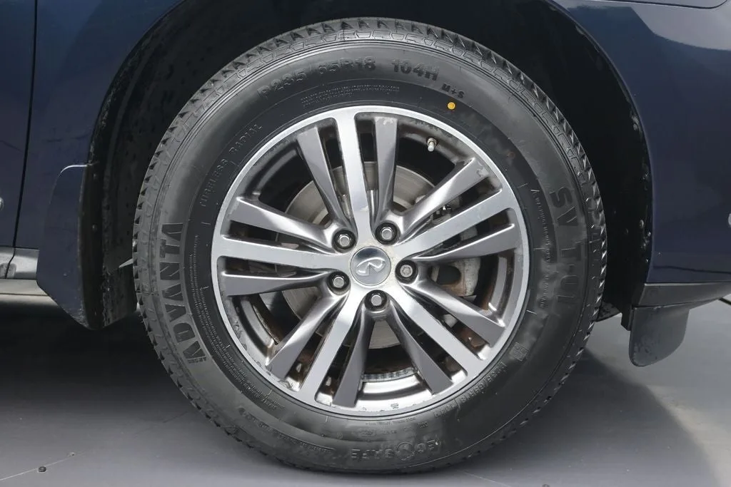 2017 INFINITI QX60 Base photo 9
