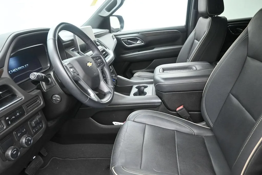 2023 Chevrolet Tahoe Premier photo 12