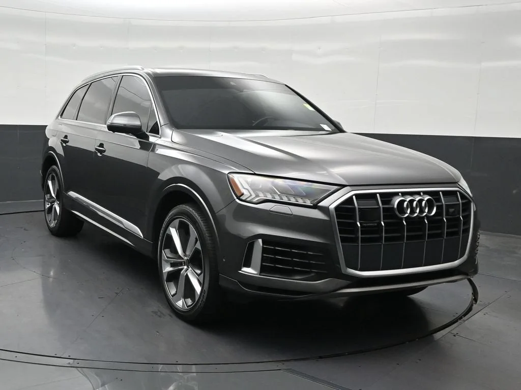 2023 Audi Q7 Premium Plus 55 TFSI quattro Tiptronic photo 8