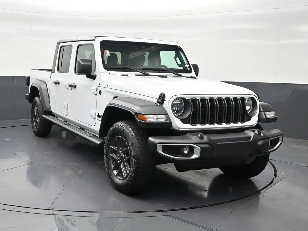 2025 Jeep Gladiator Sport S photo 8