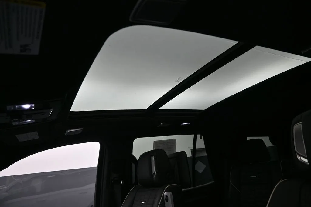 2026 Cadillac Escalade Platinum Sport photo 12