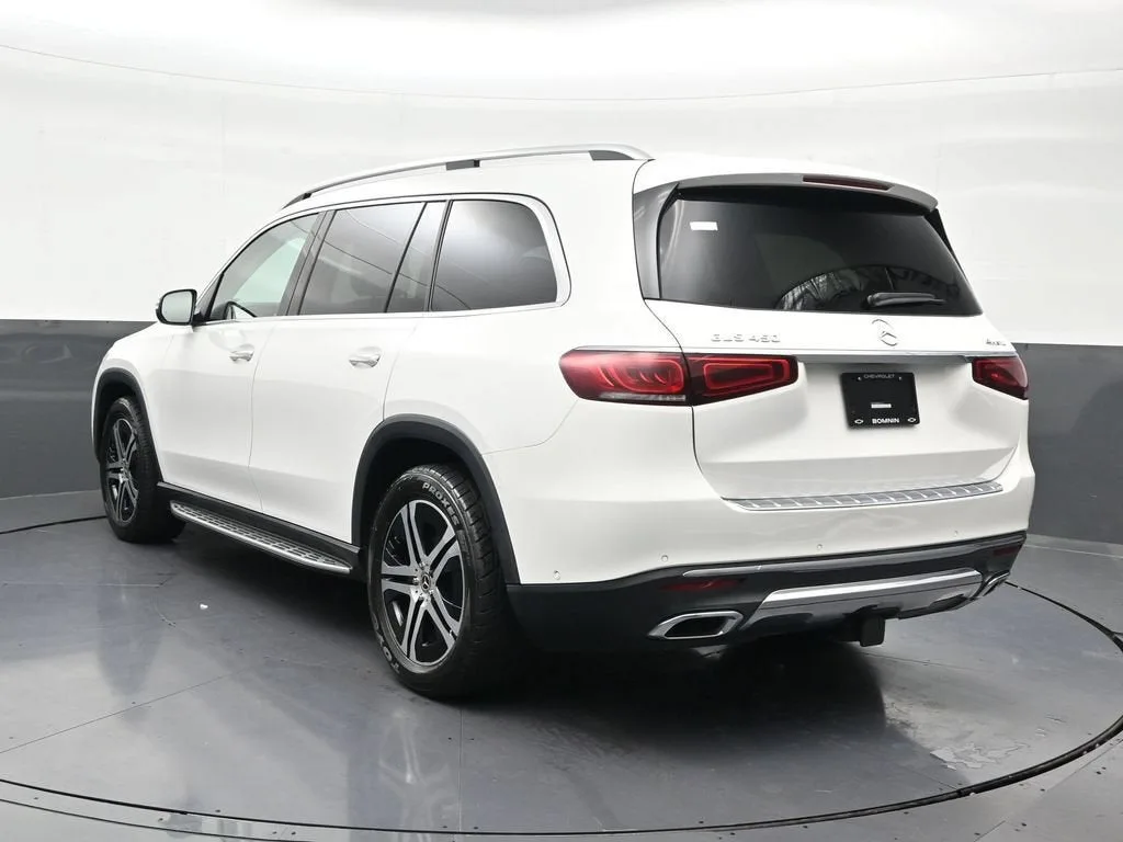 2022 Mercedes-Benz GLS 450 4MATIC® photo 3