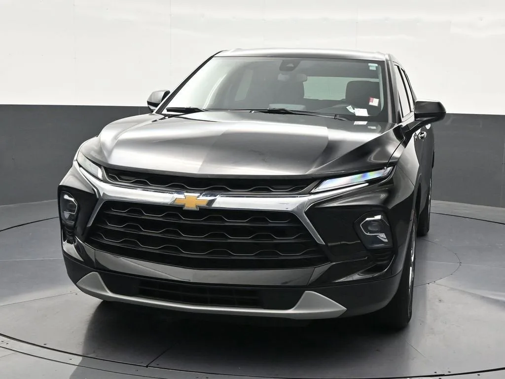 2023 Chevrolet Blazer 2LT photo 9