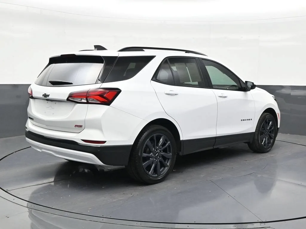 2024 Chevrolet Equinox RS photo 5