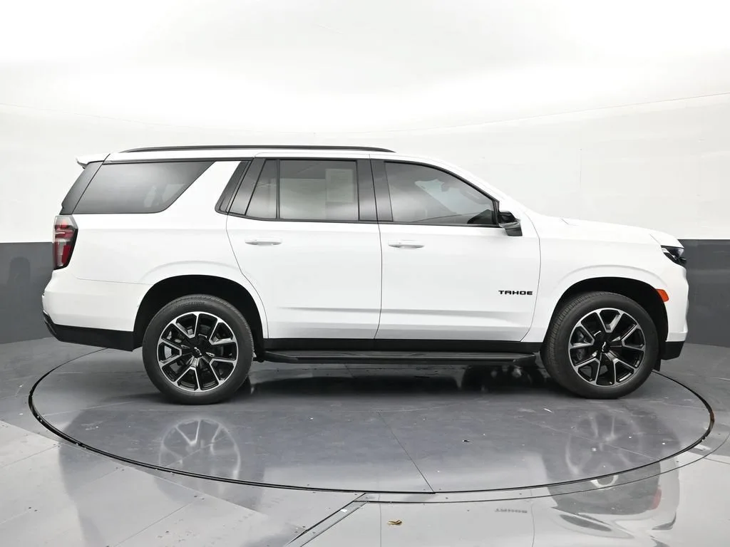 2023 Chevrolet Tahoe RST photo 6