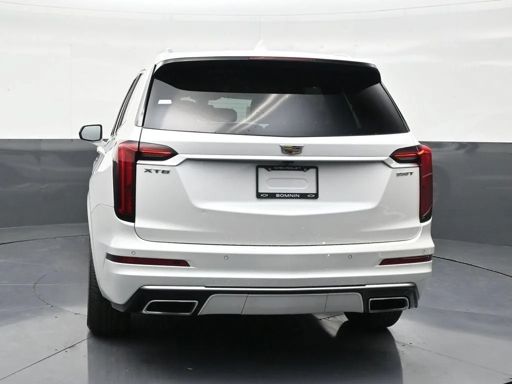 2021 Cadillac XT6 Luxury photo 6