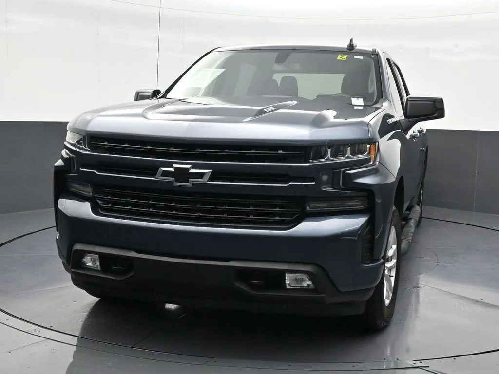 2021 Chevrolet Silverado 1500 RST photo 9