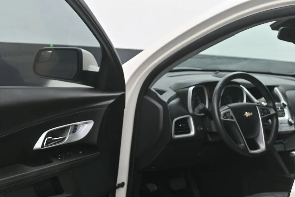2013 Chevrolet Equinox LT photo 10