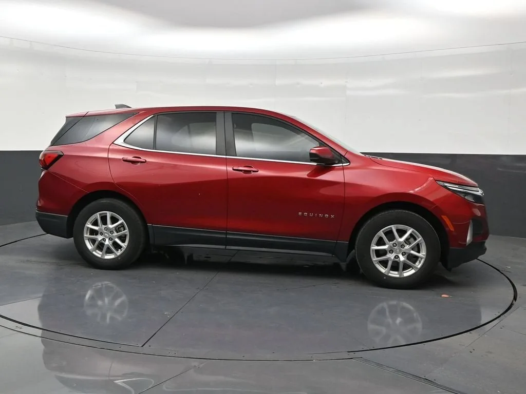 2022 Chevrolet Equinox LT photo 6