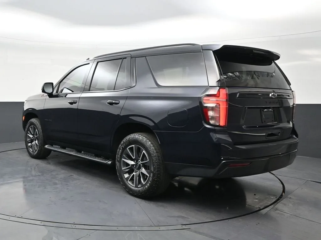 2023 Chevrolet Tahoe Z71 photo 3