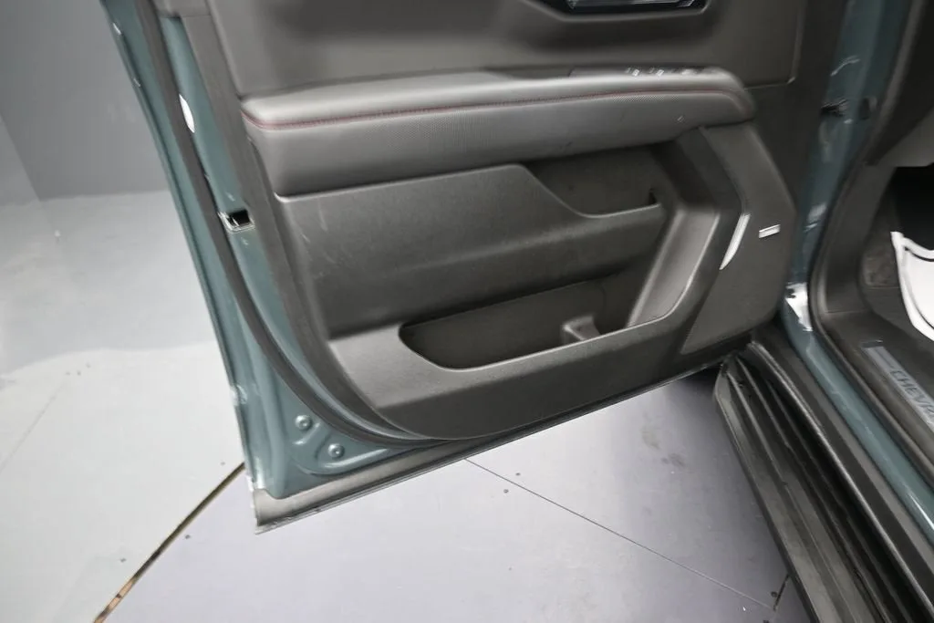 2026 Chevrolet Tahoe RST photo 12