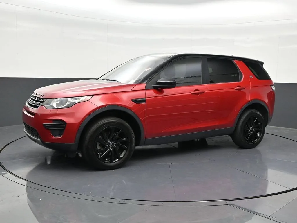 2018 Land Rover Discovery Sport SE photo 4