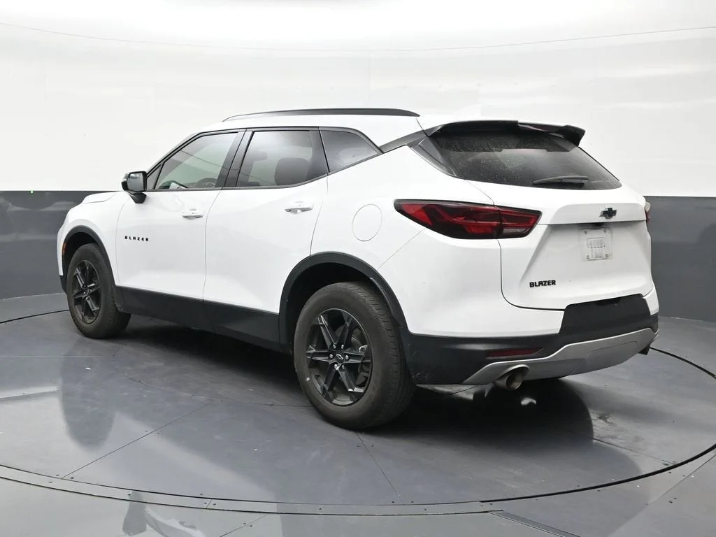 2024 Chevrolet Blazer 3LT photo 3