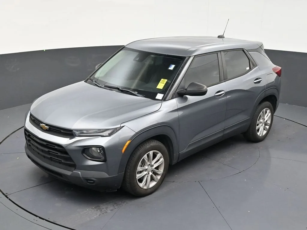 2021 Chevrolet Trailblazer LS photo 12