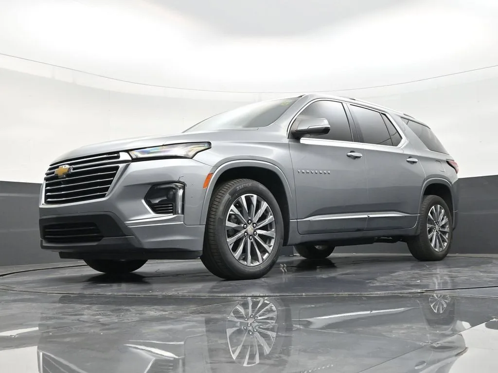 2023 Chevrolet Traverse Premier photo 20