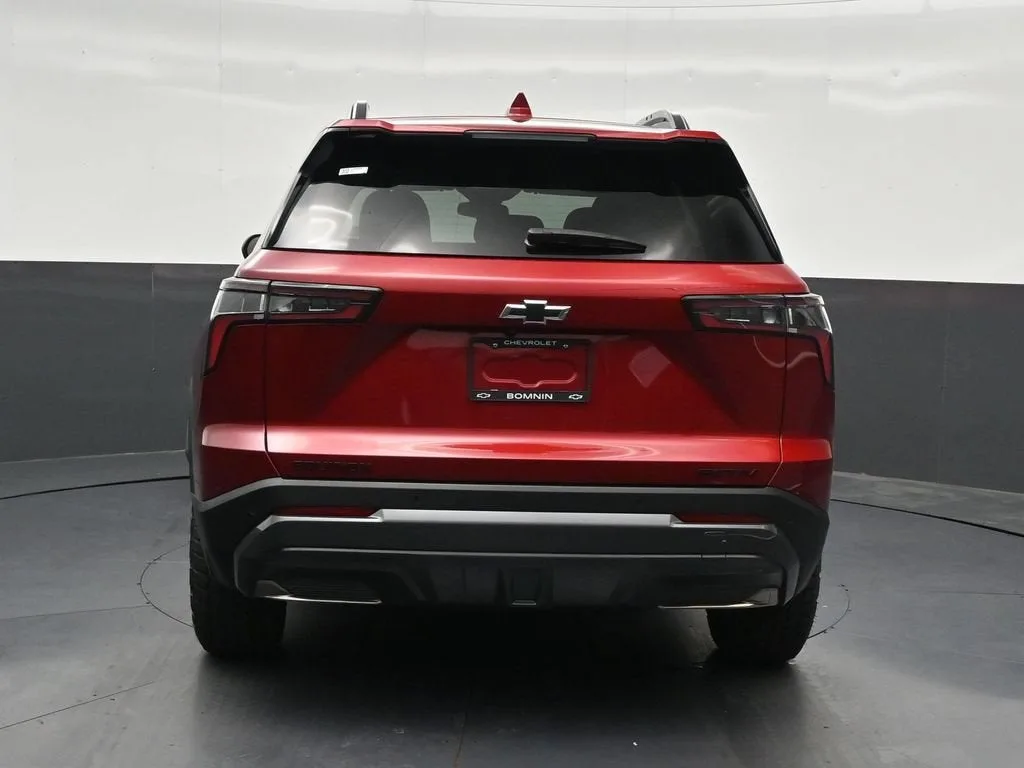 2026 Chevrolet Equinox ACTIV photo 4