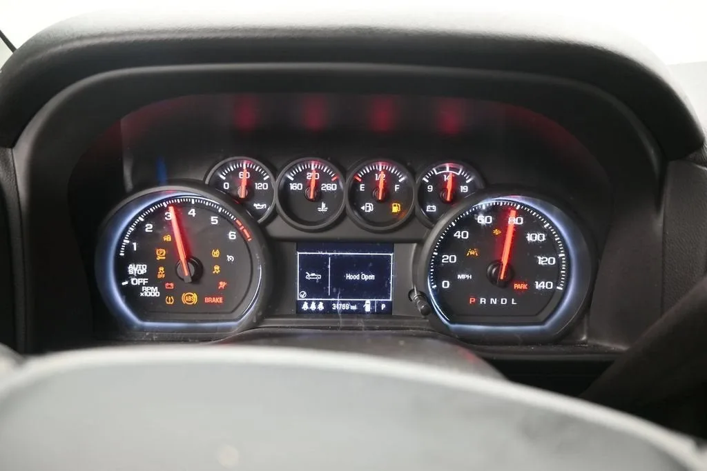 2024 Chevrolet Silverado 1500 Custom photo 10