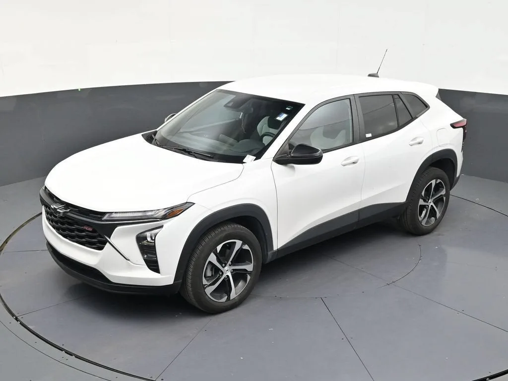 2024 Chevrolet Trax 1RS photo 12