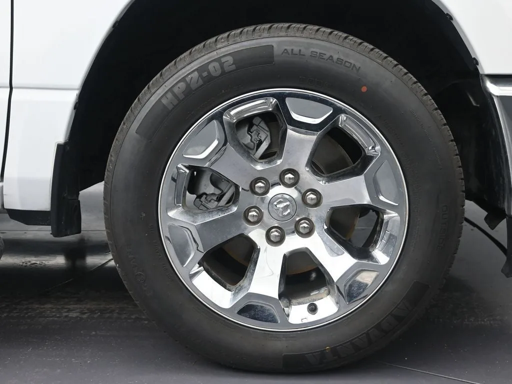 2022 RAM 1500 Big Horn/Lone Star photo 9