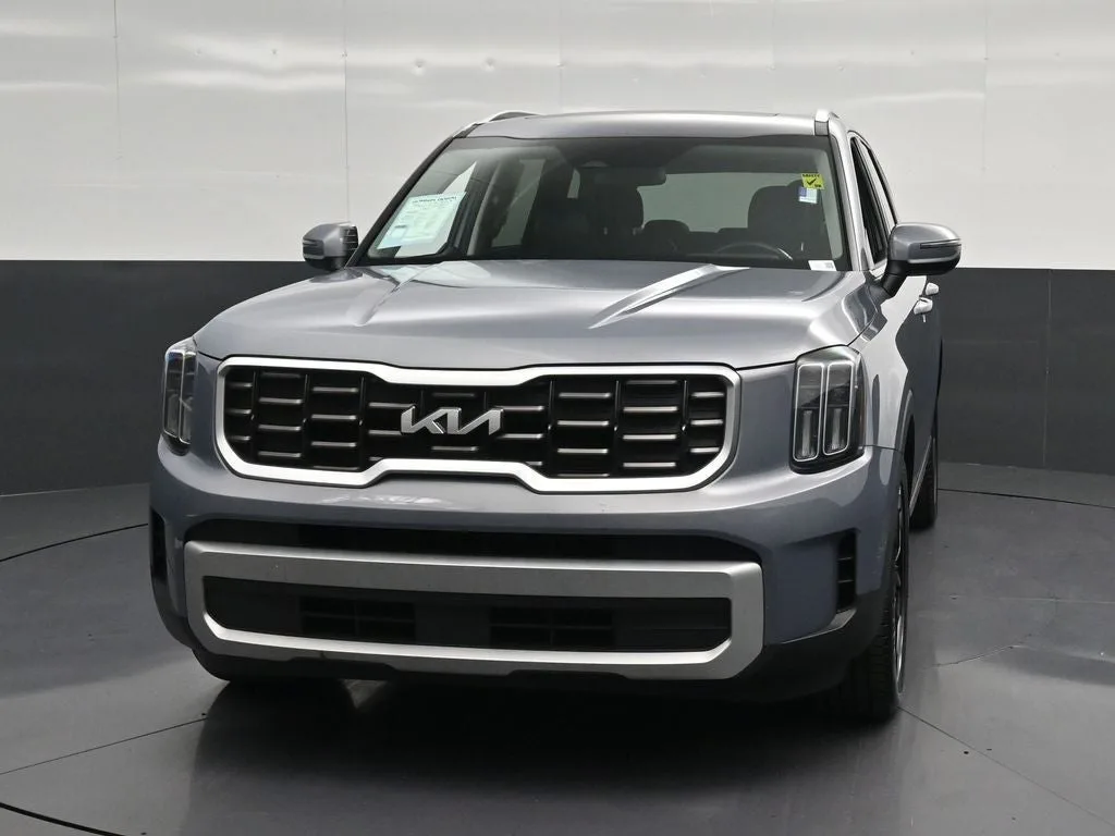 2024 Kia Telluride S photo 6