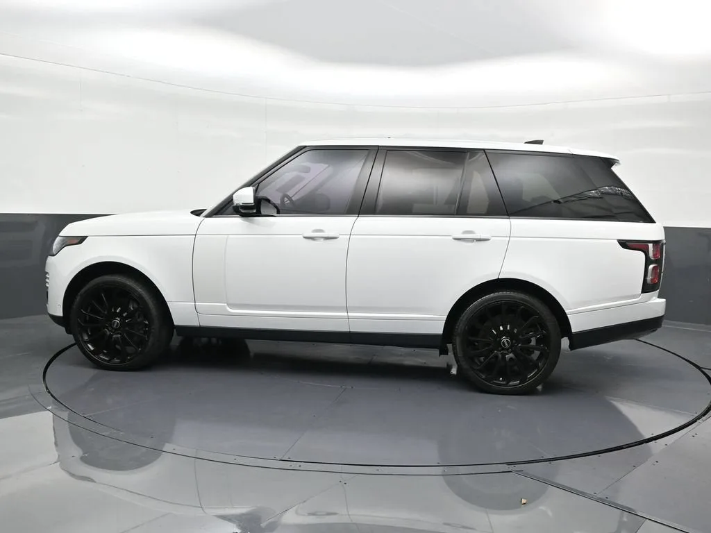 2020 Land Rover Range Rover HSE photo 2