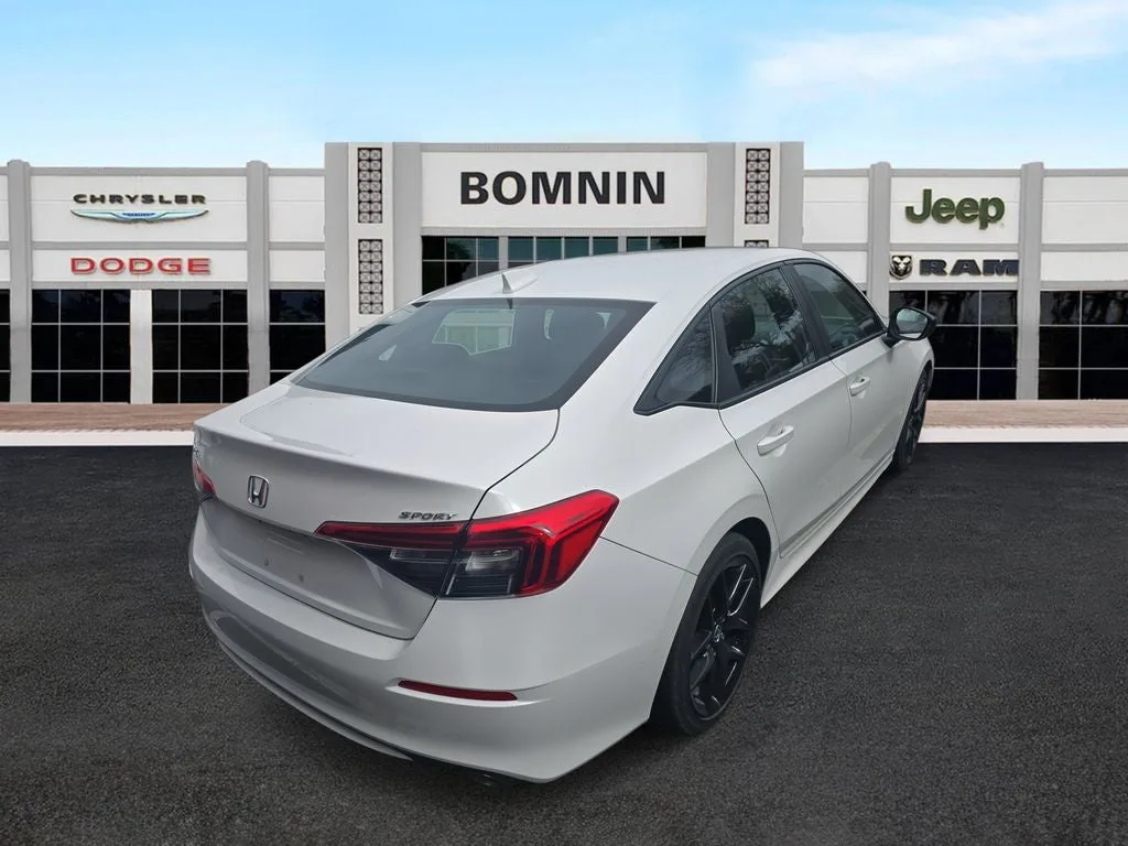 2024 Honda Civic Sport photo 3