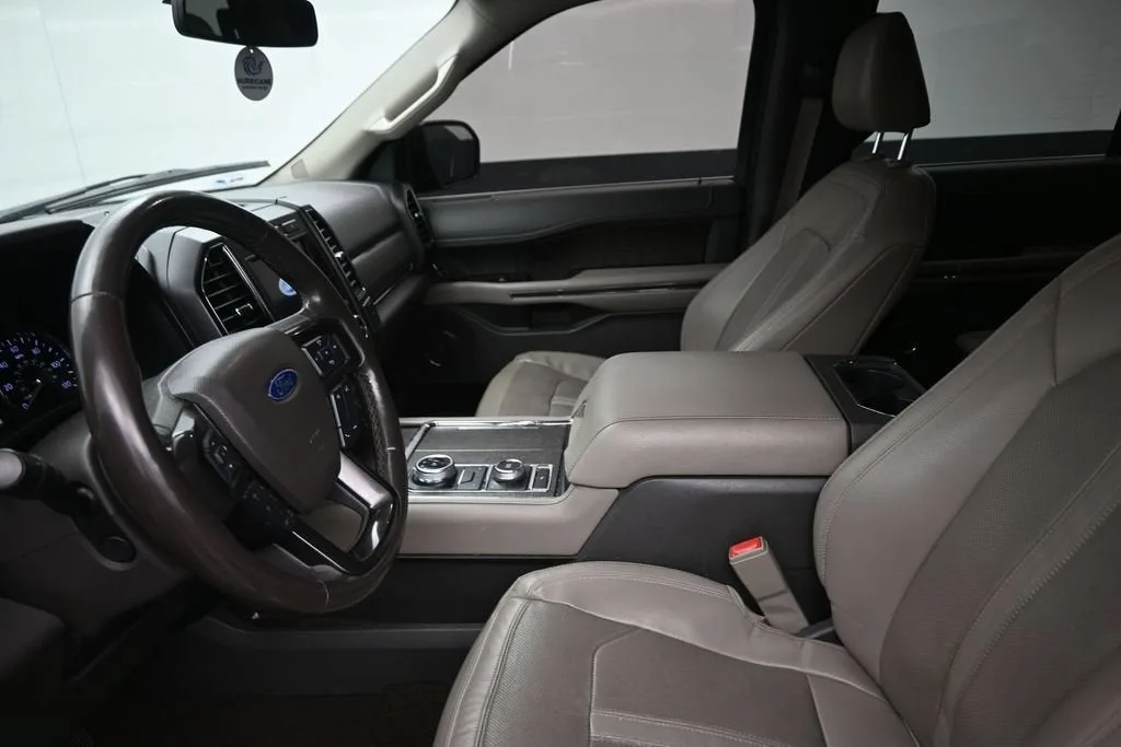 2021 Ford Expedition Limited MAX photo 12