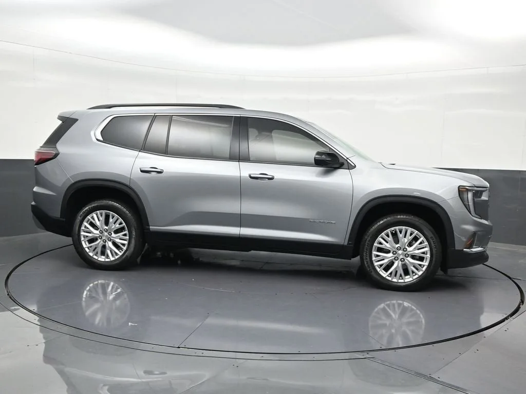 2024 GMC Acadia Elevation photo 7