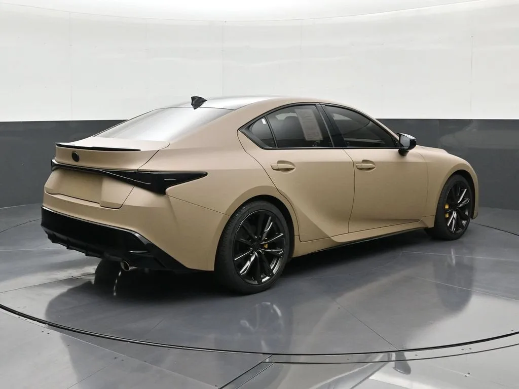 2025 Lexus IS 350 F SPORT Design photo 5