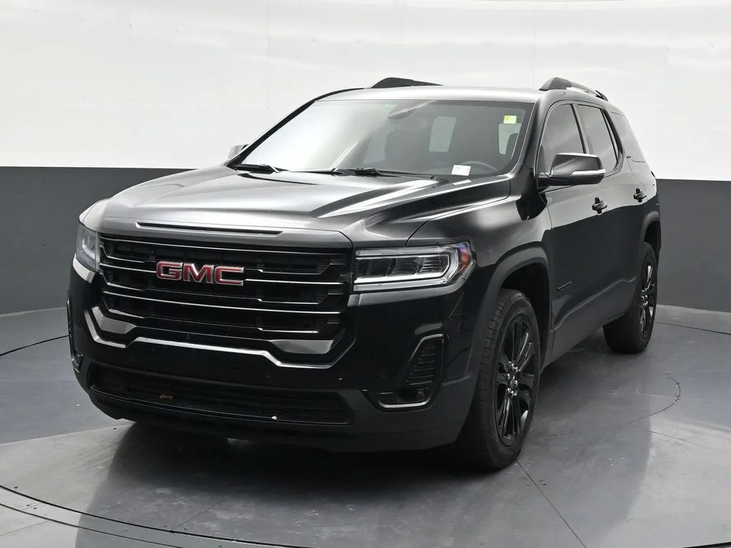 2023 GMC Acadia SLT photo 9