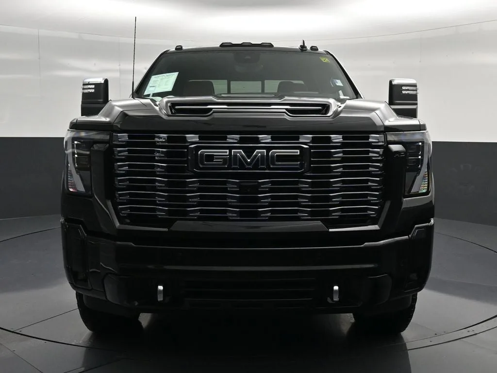 2025 GMC Sierra 2500HD Denali Ultimate photo 6