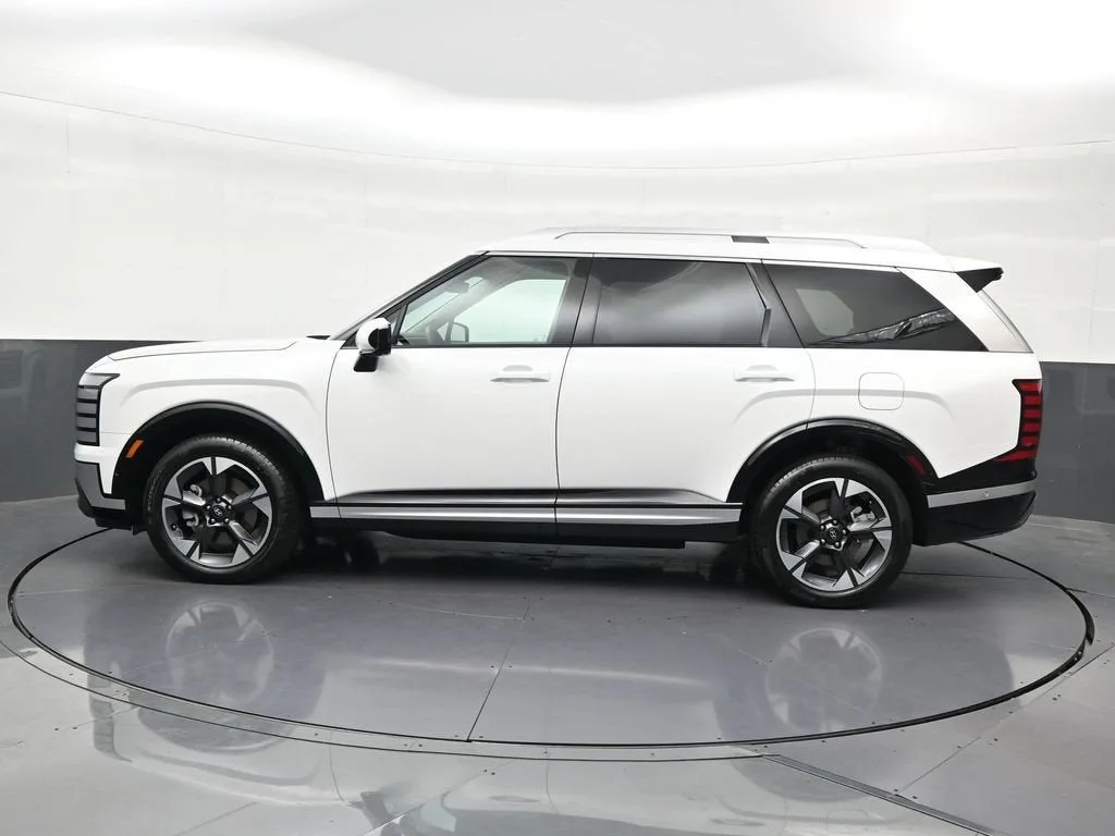 2026 Hyundai Palisade HEV Limited photo 2