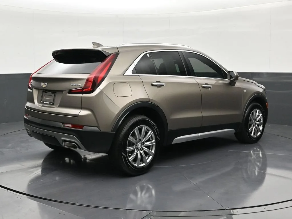 2020 Cadillac XT4 Premium Luxury photo 5