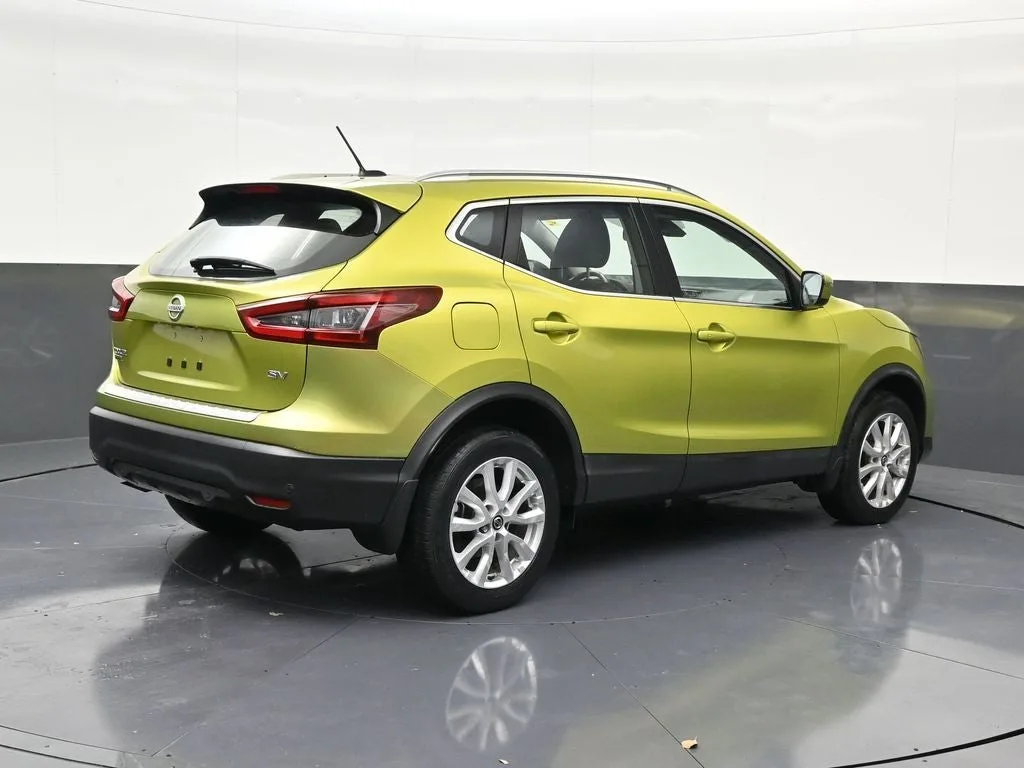 2021 Nissan Rogue Sport SV photo 5