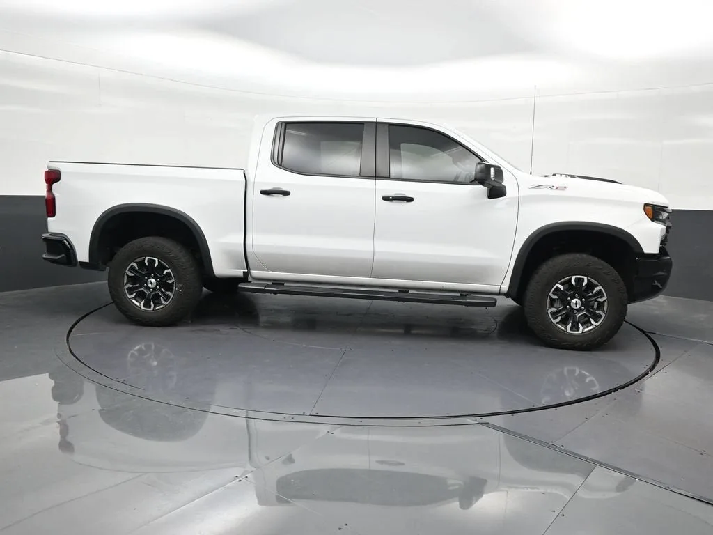 2024 Chevrolet Silverado 1500 ZR2 photo 7