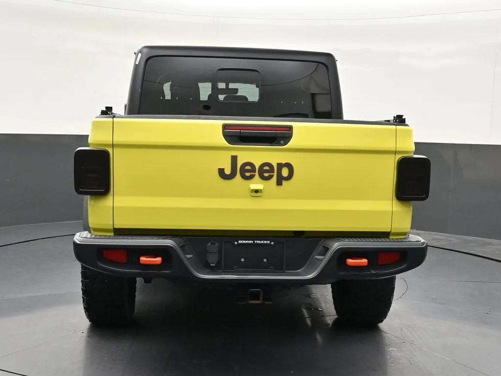 2023 Jeep Gladiator Mojave 4x4 photo 4