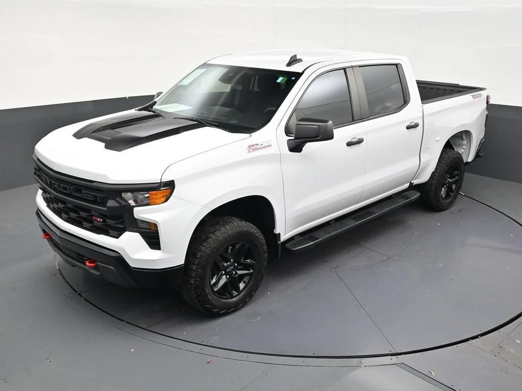 2024 Chevrolet Silverado 1500 Custom Trail Boss photo 12