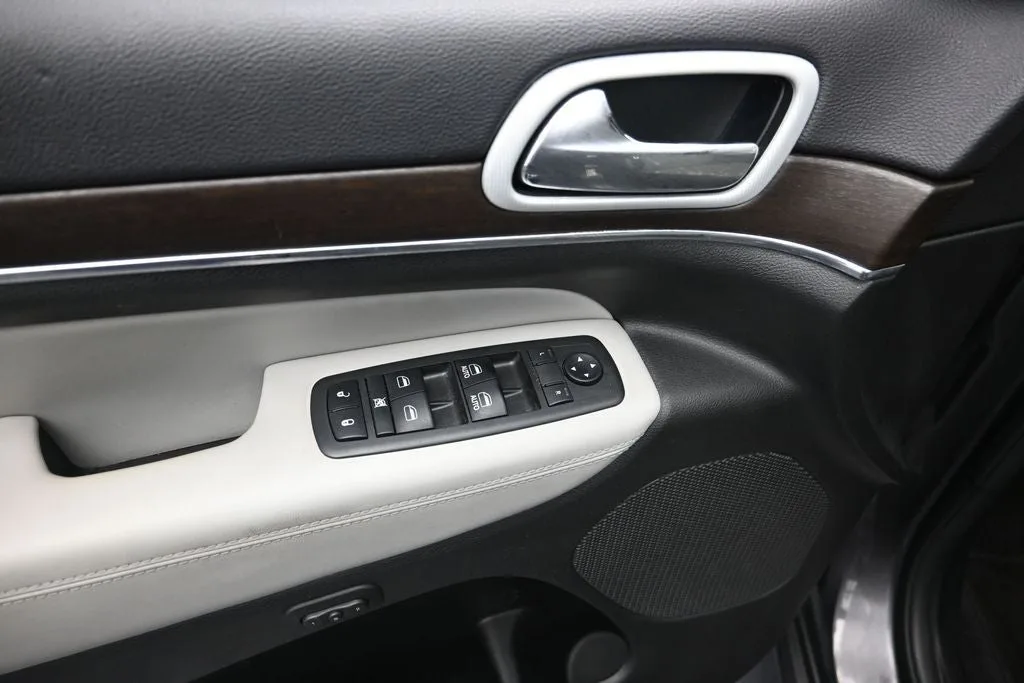 2018 Jeep Grand Cherokee Limited photo 10