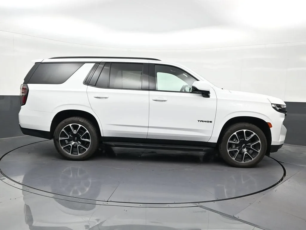 2023 Chevrolet Tahoe RST photo 7