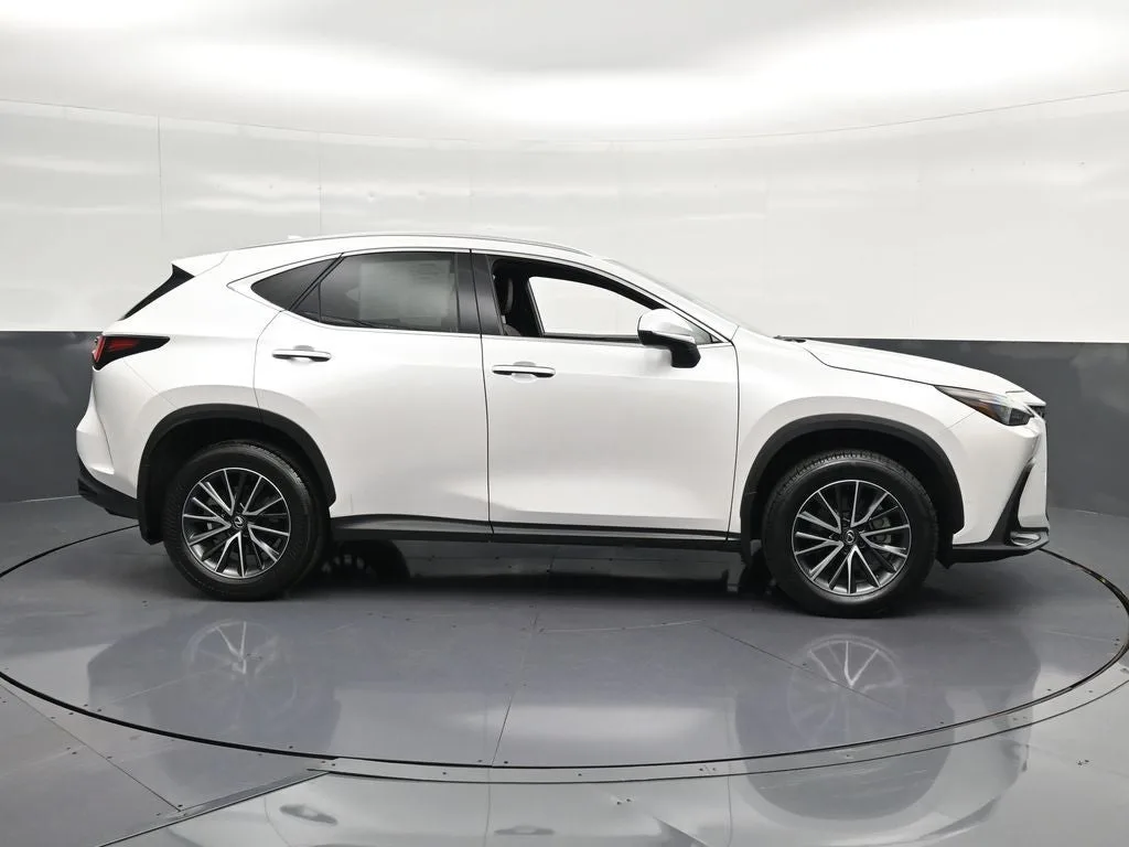 2024 Lexus NX 350 Premium photo 4