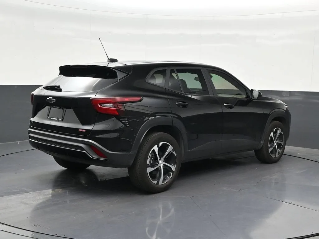 2025 Chevrolet Trax 1RS photo 5