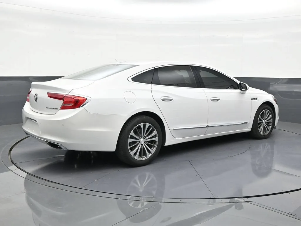 2019 Buick LaCrosse Essence photo 5