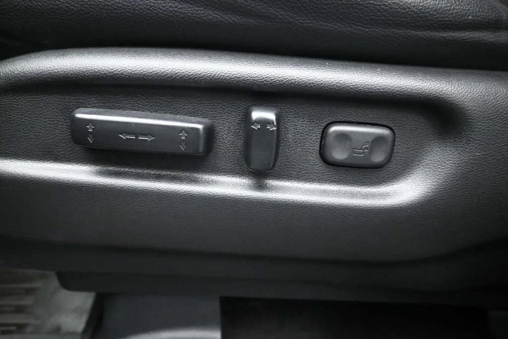 2023 Honda Ridgeline Black Edition photo 11