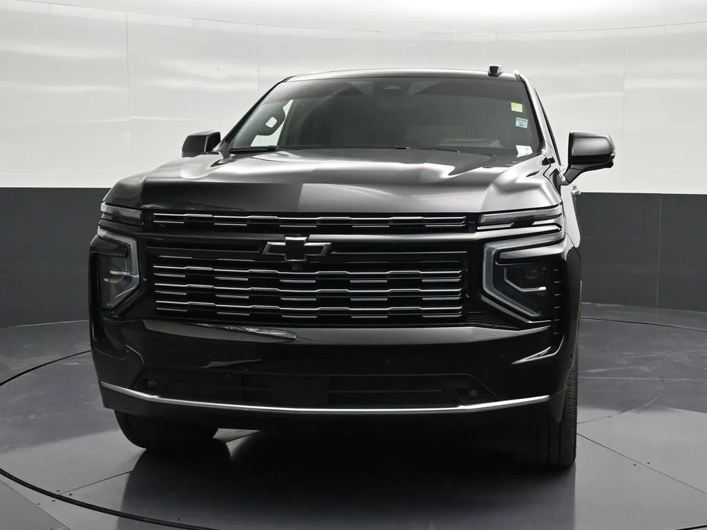 2025 Chevrolet Tahoe High Country photo 6