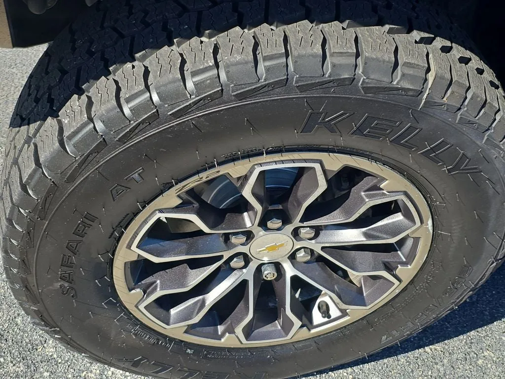 2019 Chevrolet Colorado ZR2 photo 8