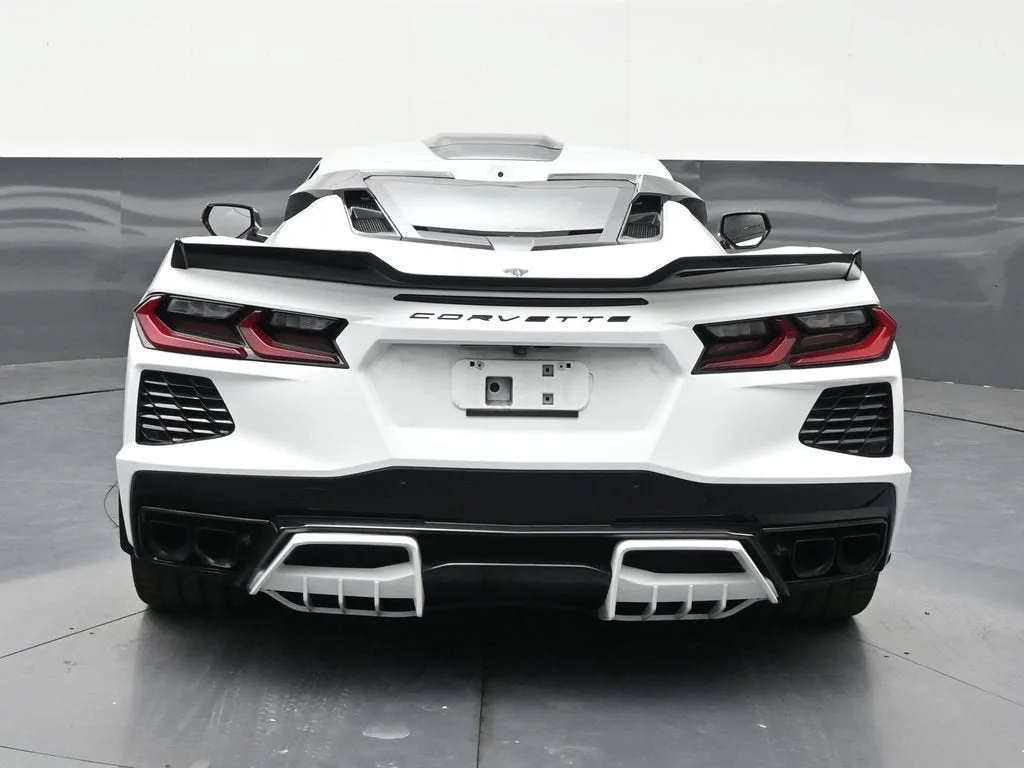 2025 Chevrolet Corvette Stingray 1LT photo 4