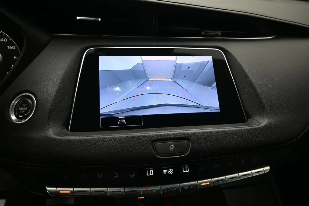 2022 Cadillac XT4 AWD Premium Luxury photo 10