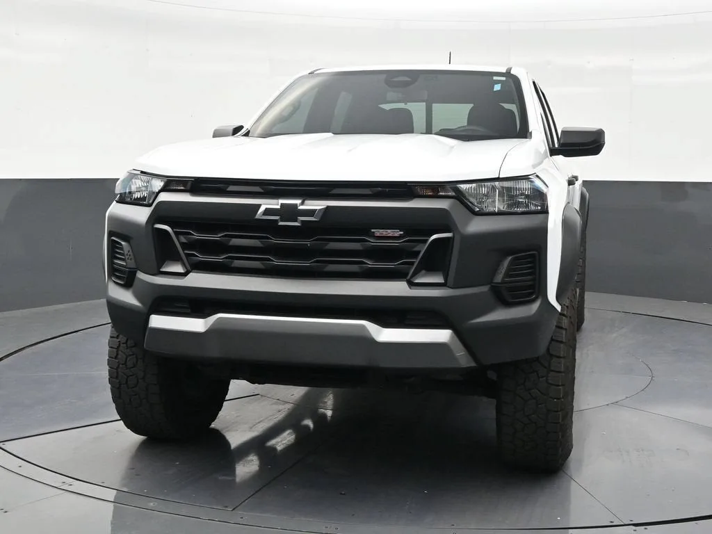 2024 Chevrolet Colorado Trail Boss photo 8